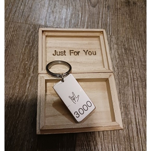 I Love You 3000 ASL Keychain - Picture 4 of 6